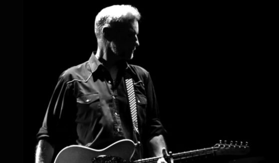 Rock singer Billy Bragg released a song in response to Oliver Anthony's hit song “Rich Men North of Richmond.”