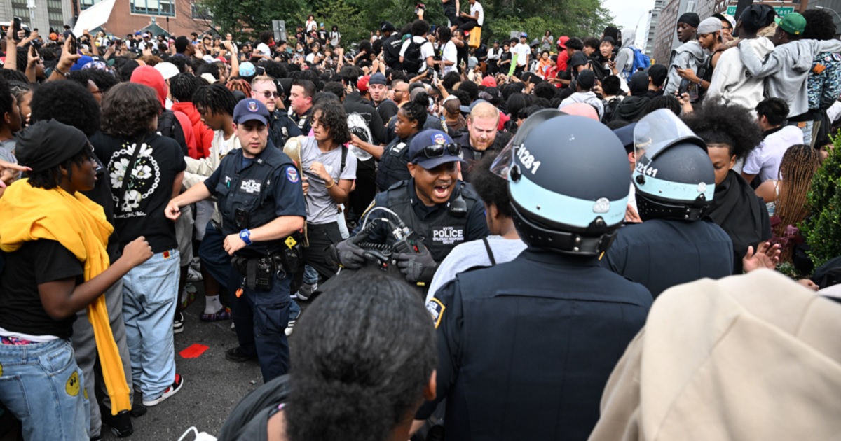 New York City police respond to a riot Friday after a "giveaway" event hosted by a popular Twitch live streamer in Union Square drew a crowd that turned violent.