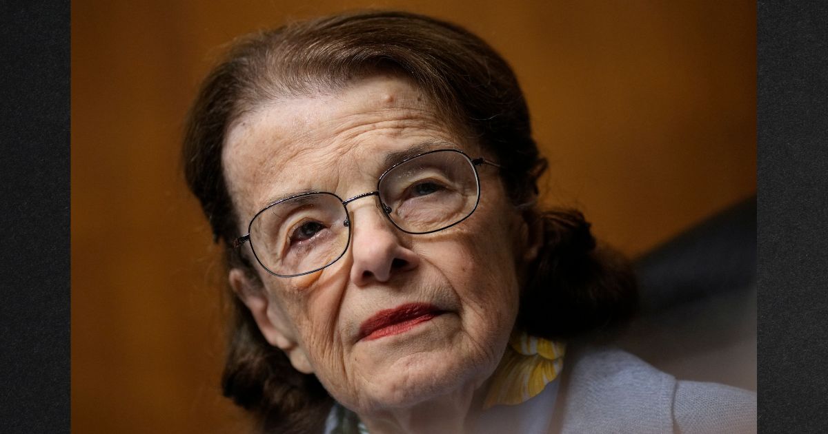 Dianne Feinstein, 90, Democratic Senator, passes away.