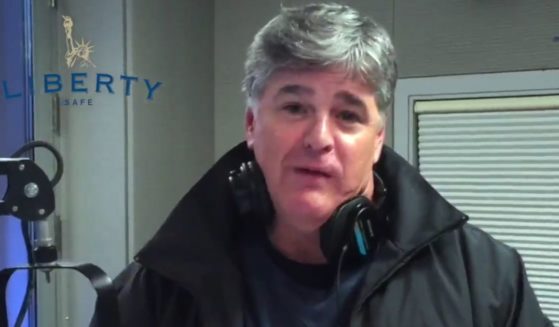 An old video circulating on social media shows conservative commentator Sean Hannity promoting the embattled company Liberty Safe.