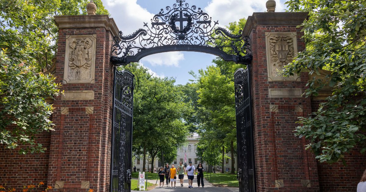 Top schools in the nation receive abysmal free speech grades, Harvard scores negatively.