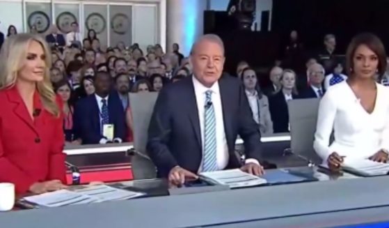 Things got off to a shaky start at the GOP presidential primary debate on Wednesday night when Fox Business moderator Stuart Varney struggled to say his co-moderator Ilia Calderón's name.