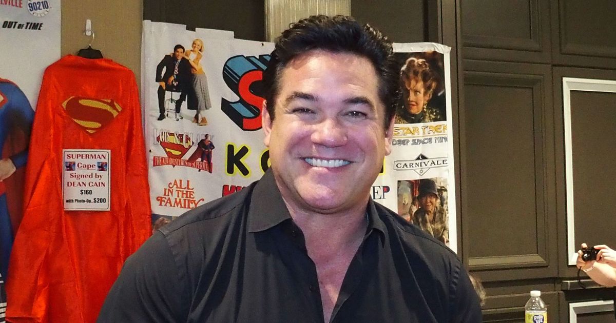 Dean Cain attends the Chiller Theatre Expo Halloween 2022 at Hilton Parsippany on October 28, 2022 in Parsippany, New Jersey.