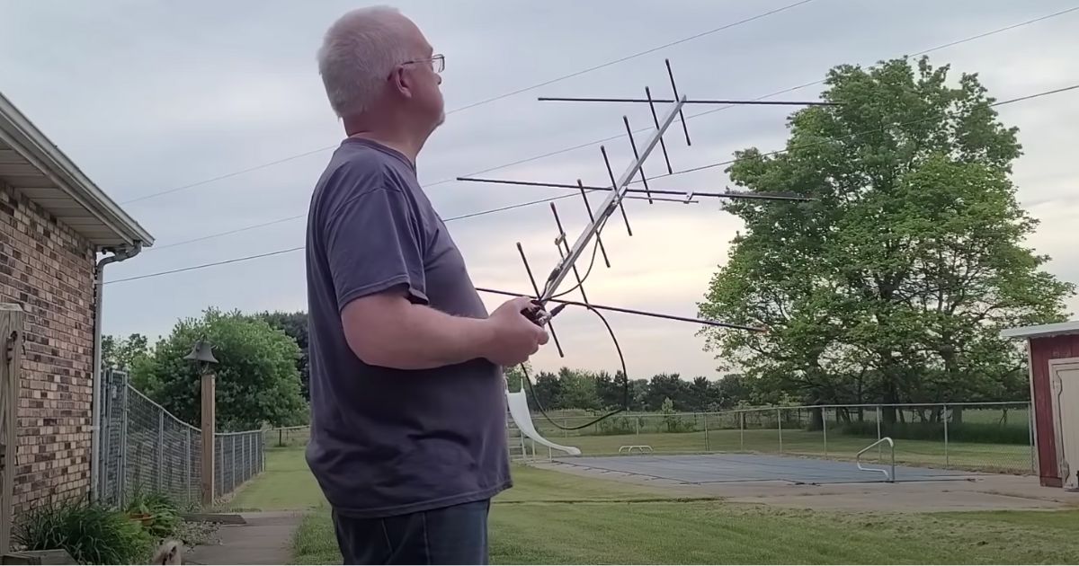 Ham radio enthusiast Doug made a video of himself earlier this summer using his ham radio in his backyard to contact the International Space Station.