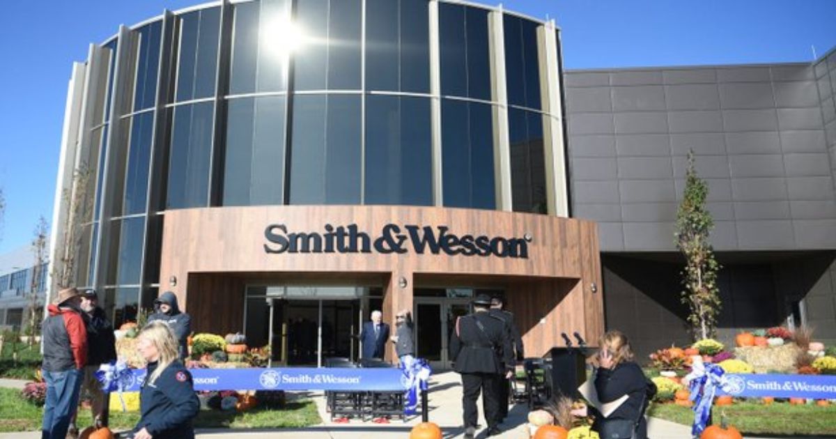 Firearms manufacturer Smith & Wesson held a ribbon-cutting ceremony for its new headquarters in Maryville, Tennessee, on Oct. 7.
