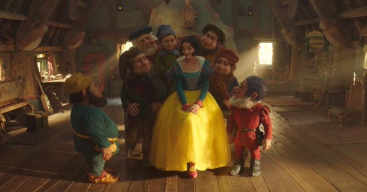 Rachel Zegler stars in "Disney's Snow White."
