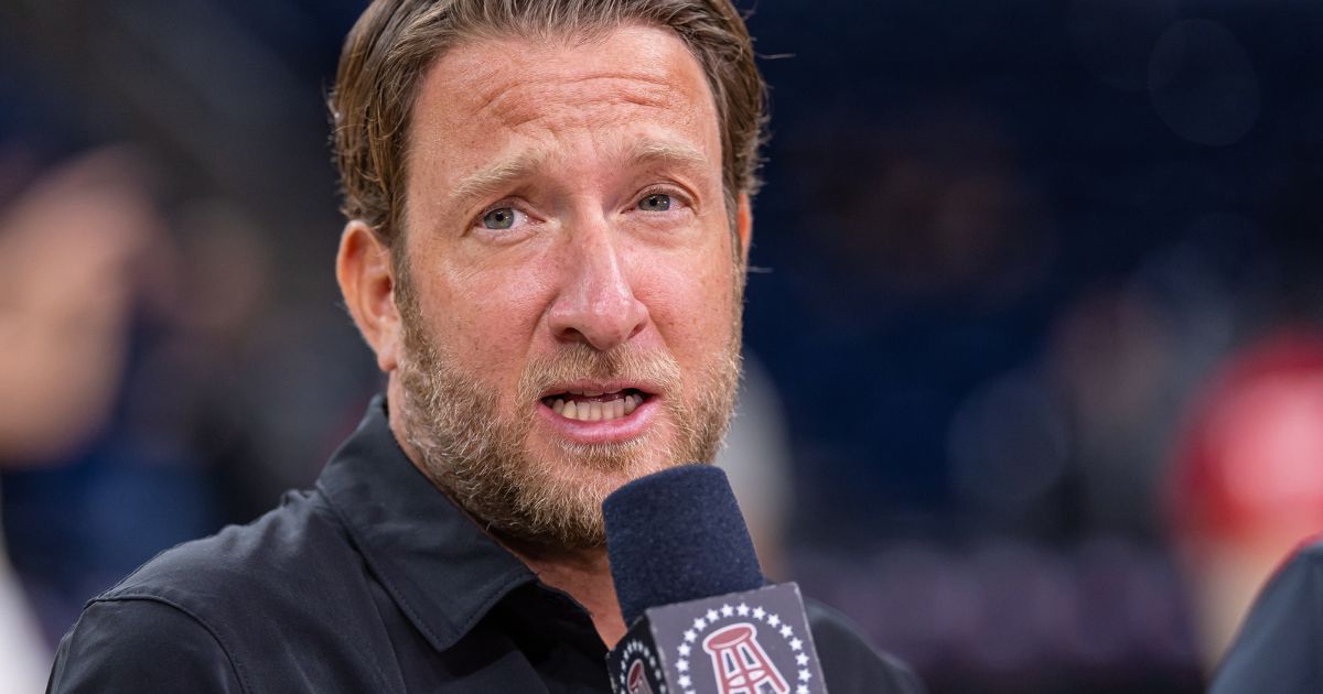 Barstool Sports CEO Dave Portnoy stands firm on banned college hiring list