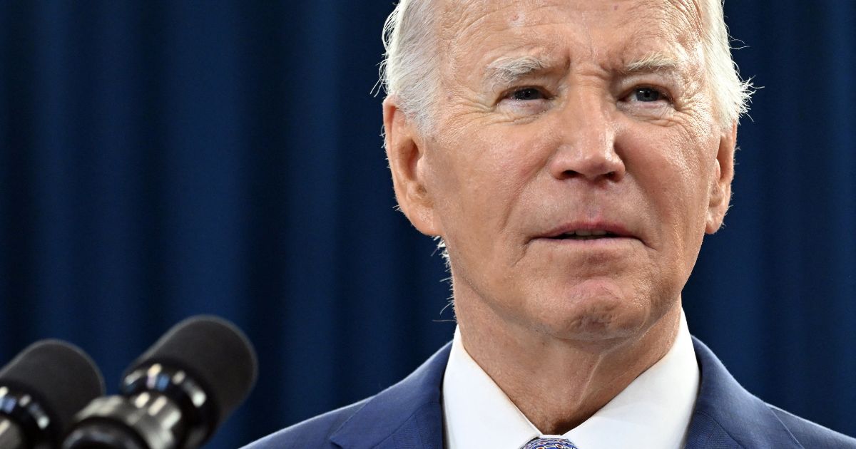 Democratic Senator reportedly threatens independent presidential run against Joe Biden