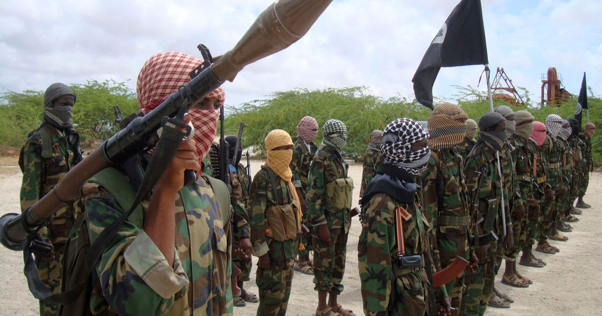 Al-Shabab fighters conduct military exercises in northern Mogadishu, Somalia, on Oct. 21, 2010.