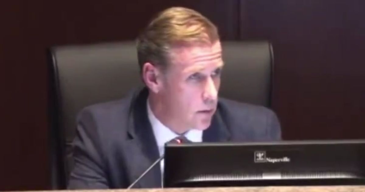 Naperville Councilman Josh McBroom proposed letting residents sign up to offer their homes to house migrants.