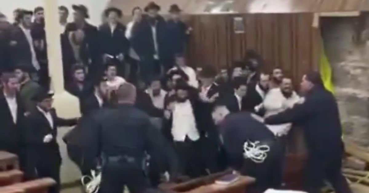 On Monday, police clashed with a group of Orthodox Jews after a riot broke out when a construction crew showed up at a synagogue in Brooklyn, New York, to fill in a tunnel.