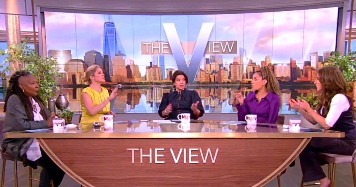 The ladies of ABC's "The View" discuss the impact of third-party candidates on this year's presidential election.