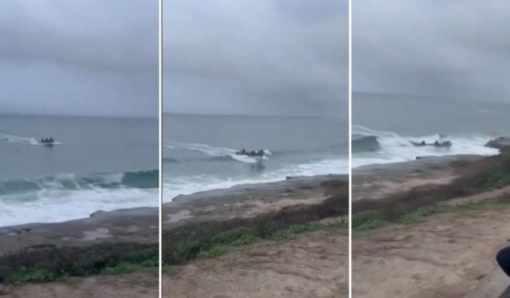 boatload of apparent illegal immigrants reportedly approaching the shore in La Jolla