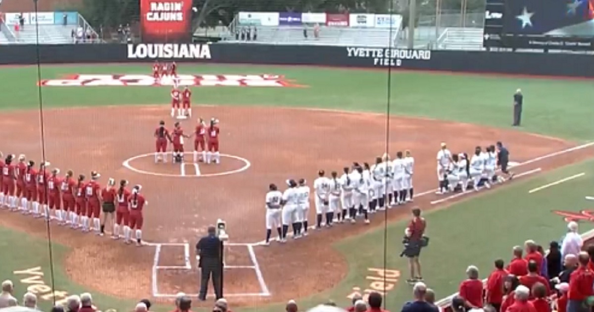 California softball team faces backlash for kneeling during national