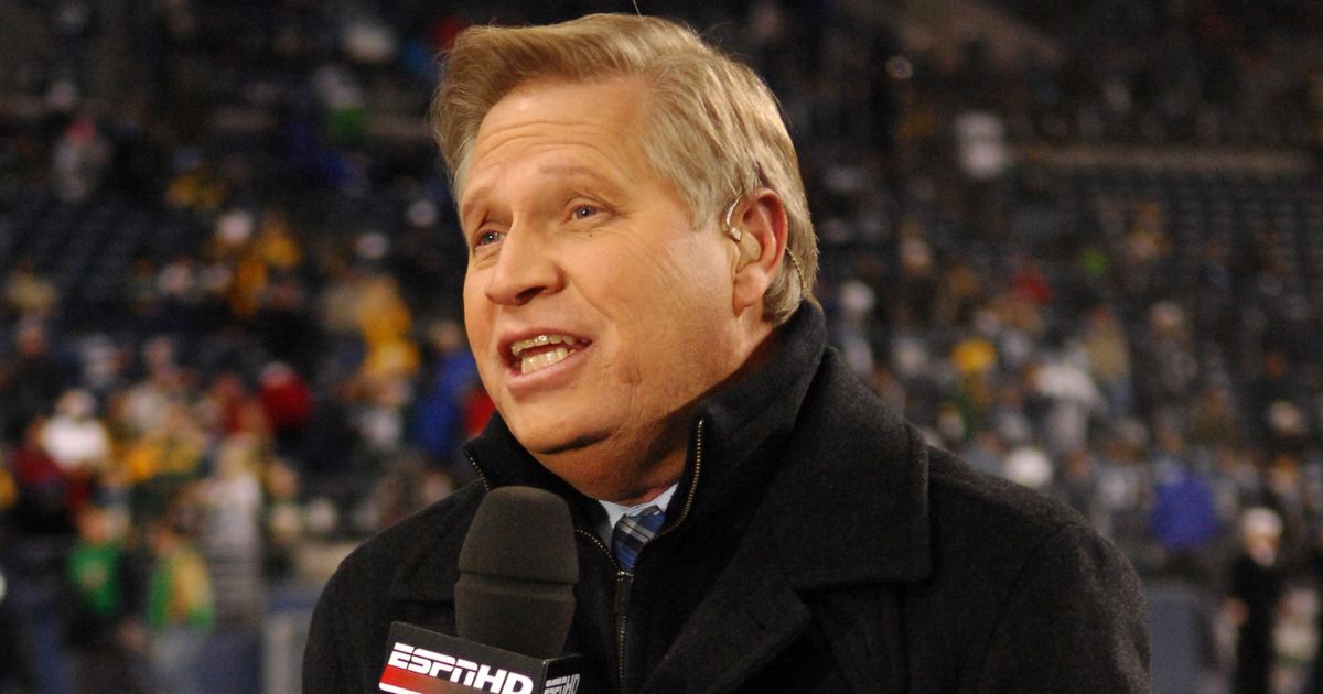 Chris Mortensen of ESPN speaks during a "Monday Night Football" game between the Green Bay Packers and Seattle Seahawks on Nov. 27, 2006.