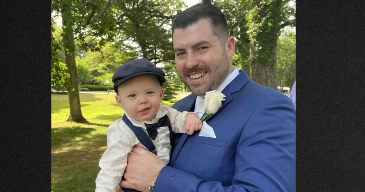 Americans have stepped forward in droves to donate to funds for the family of slain New York Police Department officer Jonathan Diller.