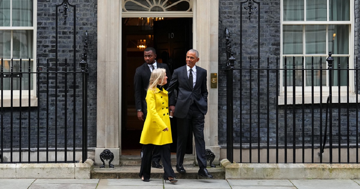 Former President Barack Obama and U.S. Ambassador Jane Hartley leave the London residence of British Prime Minister Rishi Sunak on Monday after a meeting between Obama and Sunak.