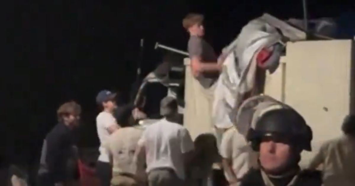 Watch: Arizona State ‘Frat Boys’ Clear the Quad, Trash Anti-Israel Encampment