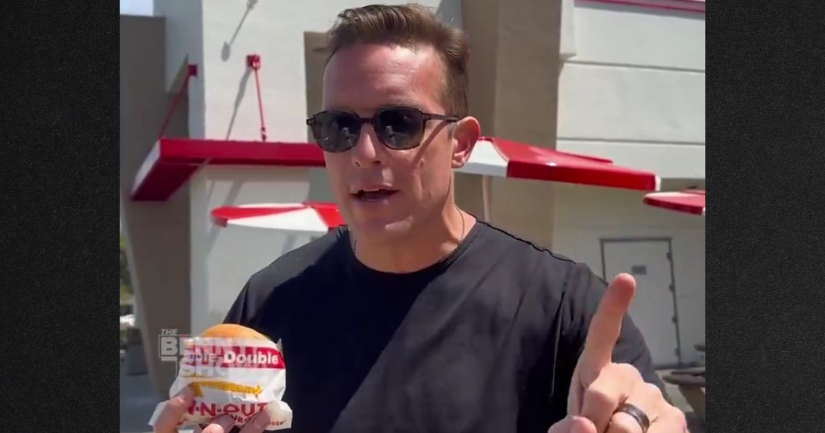 Conservative influencer falls victim to crime at Oakland In-N-Out amidst criticizing local robberies