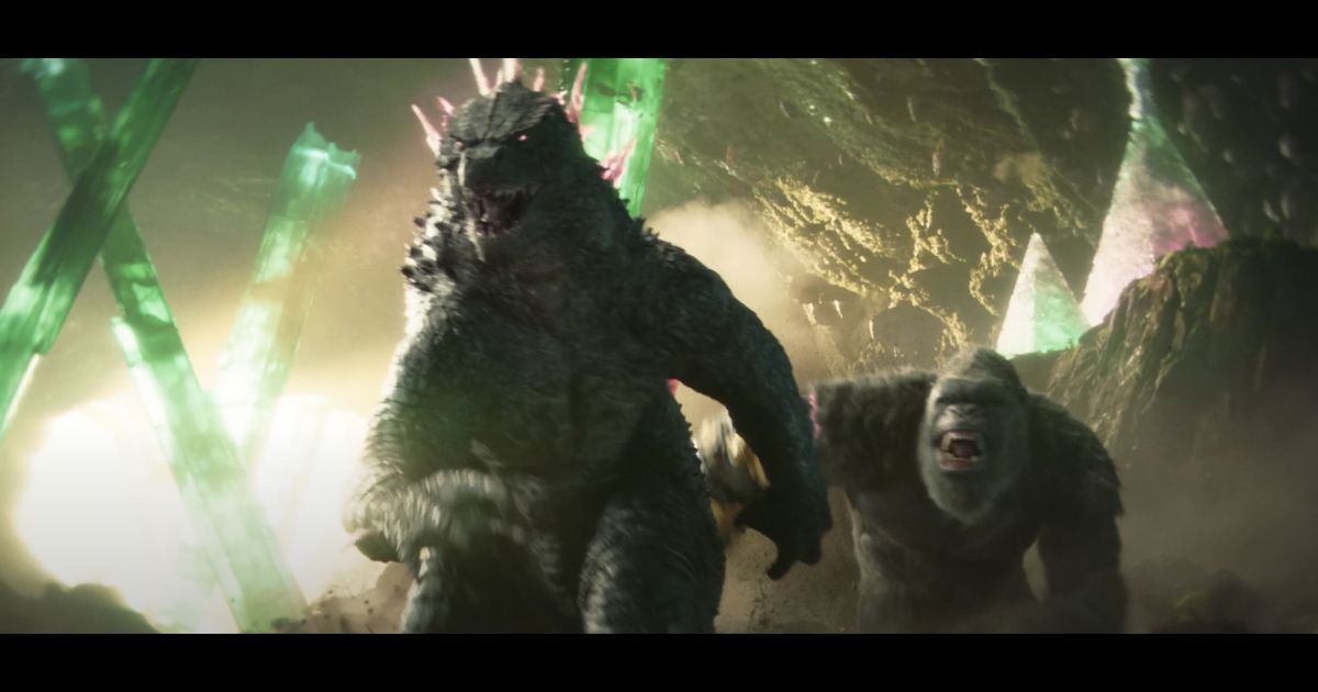 The two titular characters of the 2024 film "Godzilla X Kong: The New Empire" running towards the camera.