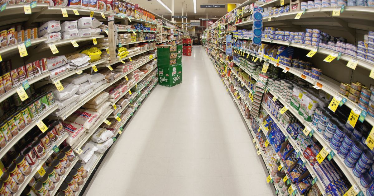 An aisle of a grocery store is shown in this stock photo. Meanwhile, supermarket chain Harris Teeter is implementing new security measures at its Washington, D.C., stores.
