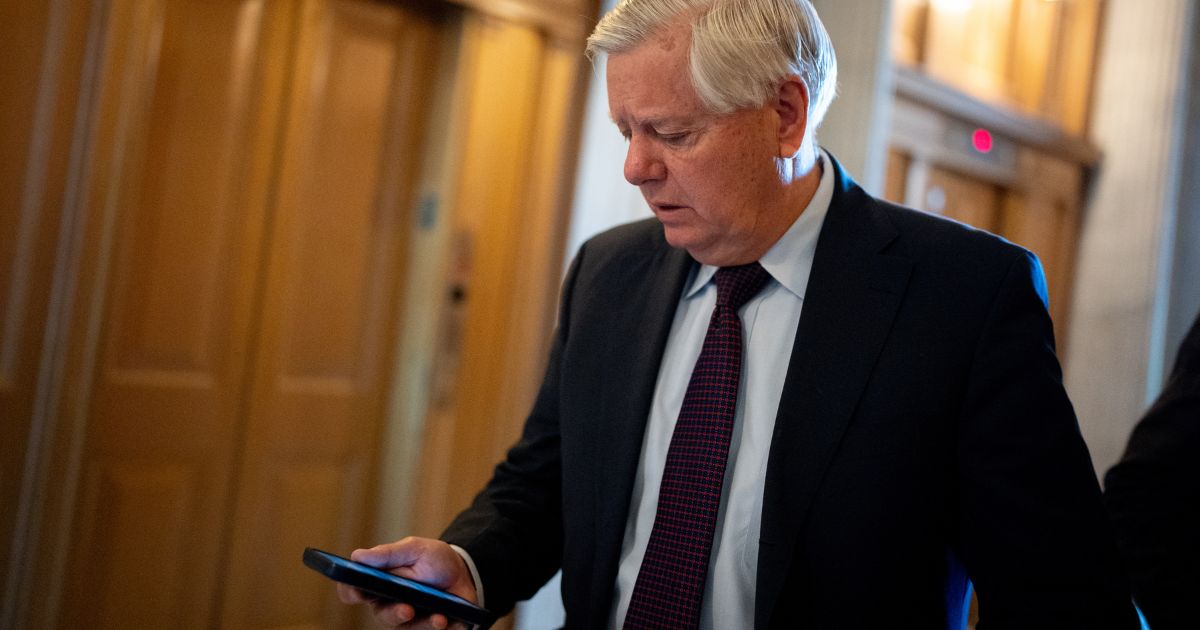 FBI Takes Possession of Lindsey Graham’s Phone After He Gets a Strange Message from ‘Chuck Schumer’