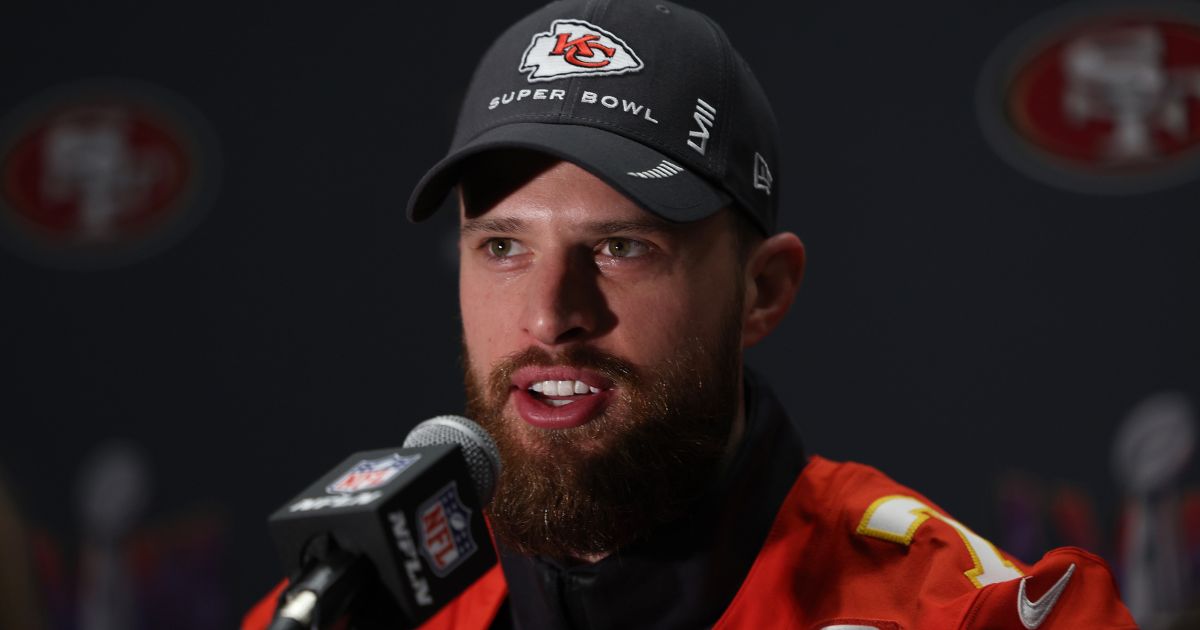 NFL Throws Conservative Chiefs Star Under the Bus Over Commencement Speech
