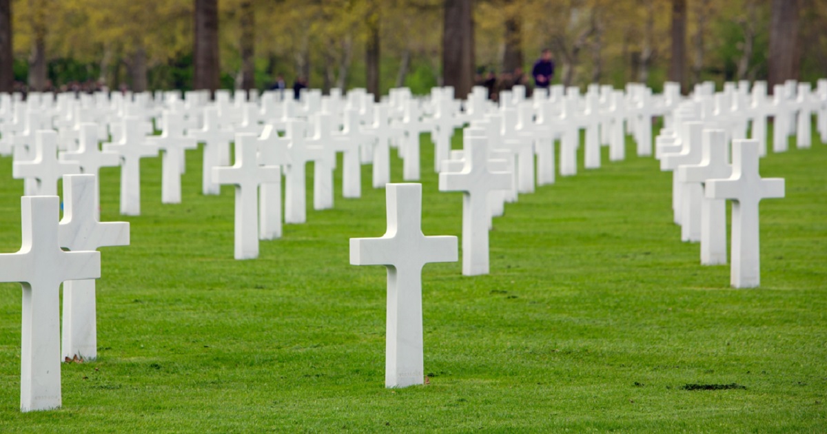 Grateful’ Dutch Maintain White-Cross Field Memory as Many Americans Lose Sight of Memorial Day’s Purpose