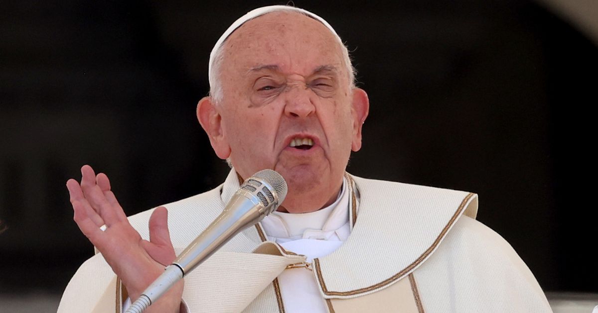 Report: Pope Made Gay Slur Joke with Italian Bishops