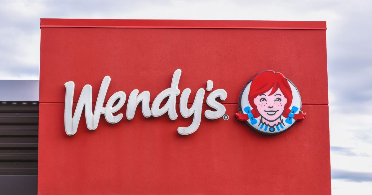 Wendy’s Delivers 50-Nugget Buckets in Exclusive Deal – Limited Locations!