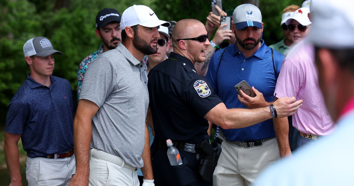 Leading Golfer Unfazed by Arrest, Issues Strong Response Regarding Police Incident