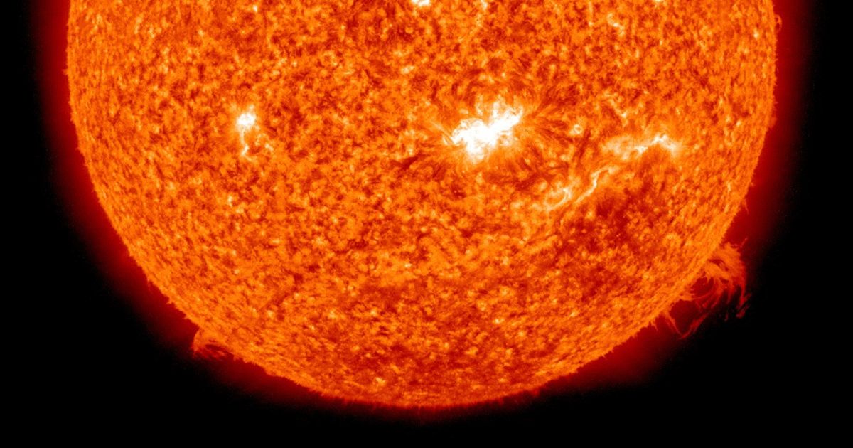 The US Raises ‘Severe Geomagnetic Storm Watch’ – First Alert in Nearly 20 Years