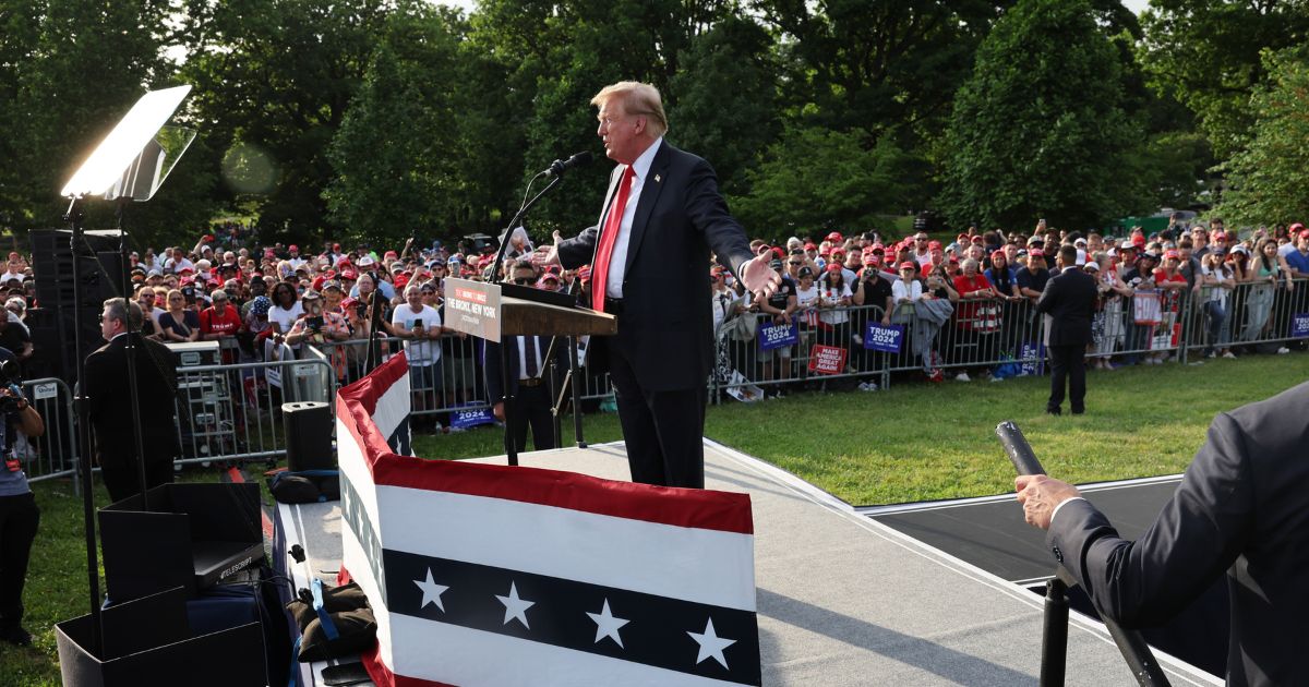 CNN journalist reveals surprising insights on Trump’s Bronx rally, diverging from Democrats’ expectations