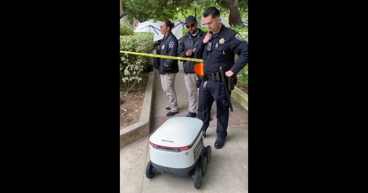 Police at UCLA’s Pro-Hamas Camp Quickly Disrupt Students’ Day Upon Seeing Robot on Mission