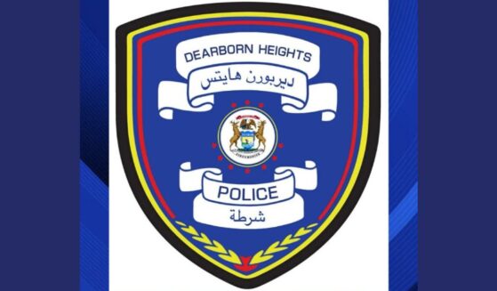 Dearborn Heights Police Department in Michigan unveiled a new police badge with Arabic text.