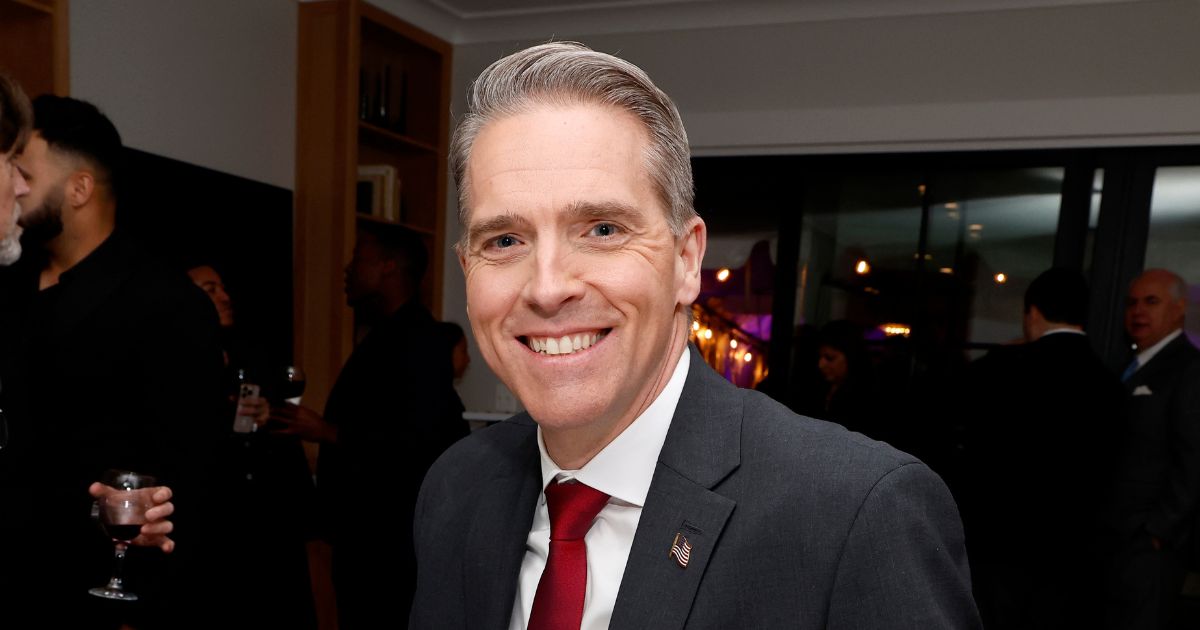 Watch: Scott Jennings Refuses to Let CNN Panel Twist Minnesota's Somali Fraud Scandal