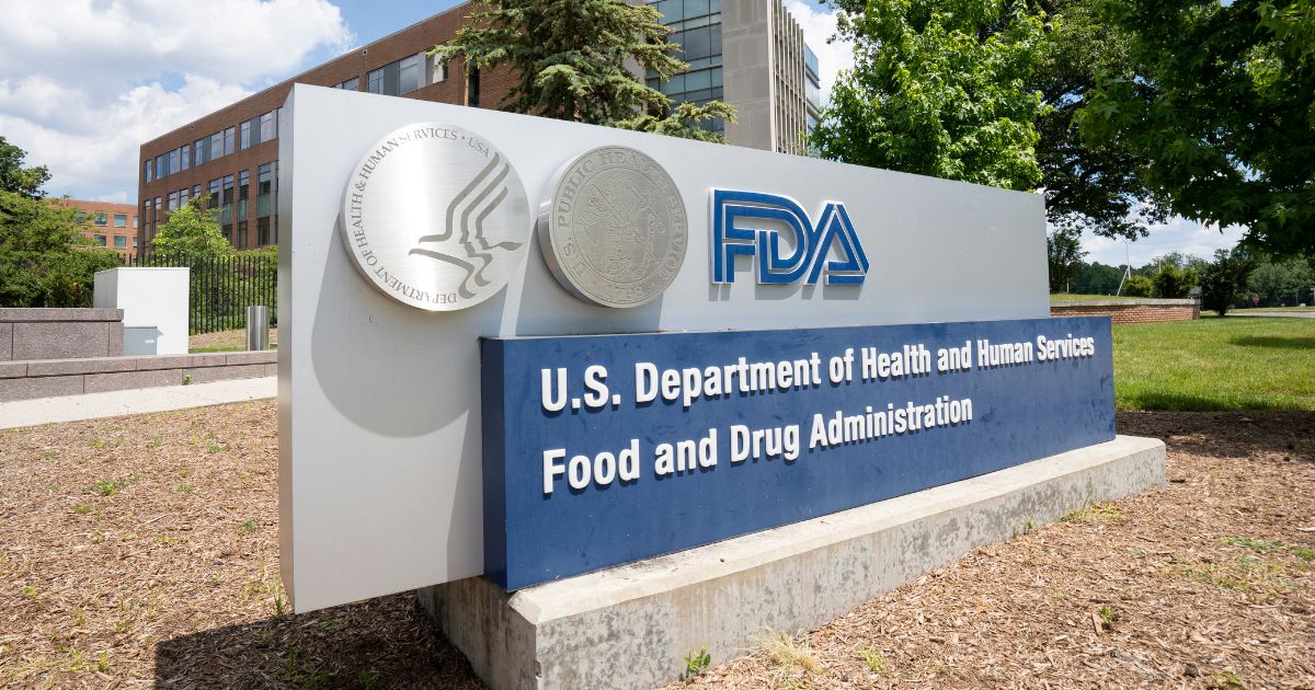 FDA Set to Give COVID Vaccines Serious ‘Black Box’ Designation: Report FDA Set to Give COVID Vaccines Serious ‘Black Box’ Designation: Report