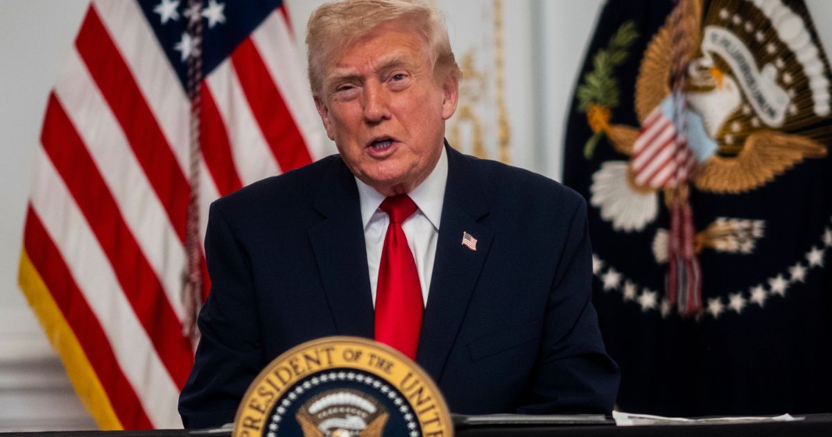 BREAKING: Trump Says U.S. Military Captured Oil Tanker Off Venezuelan Coast BREAKING: Trump Says U.S. Military Captured Oil Tanker Off Venezuelan Coast