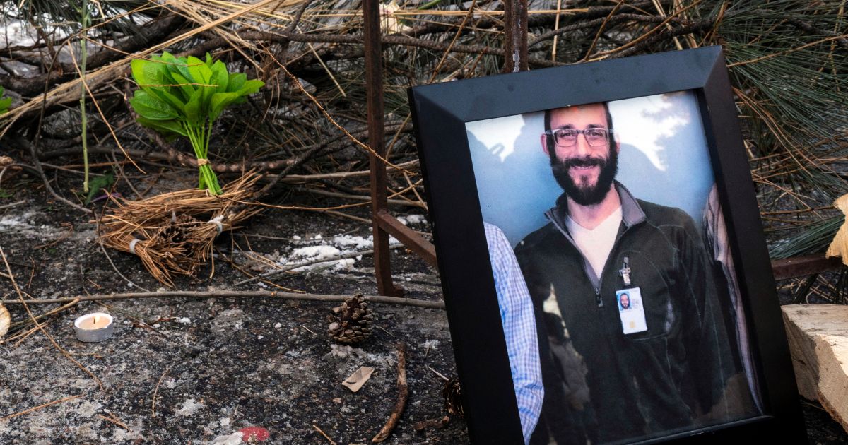 Alex Pretti's Family Hires Attorneys Connected to George Floyd and Derek Chauvin's Prosecution