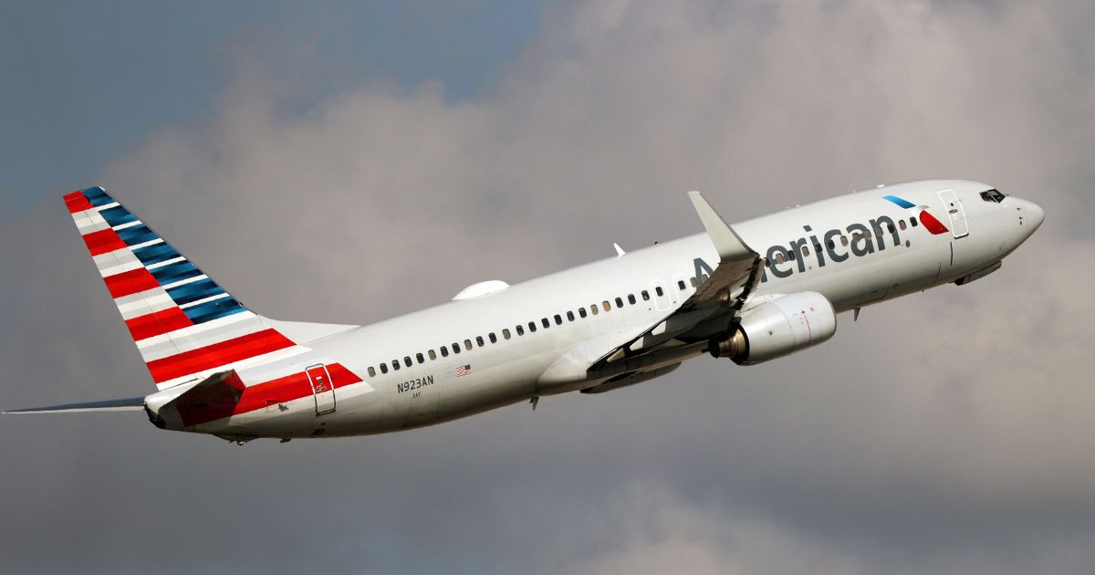 Report: Bullet Hole Found on American Airlines Plane Following Flight from Miami to Colombia