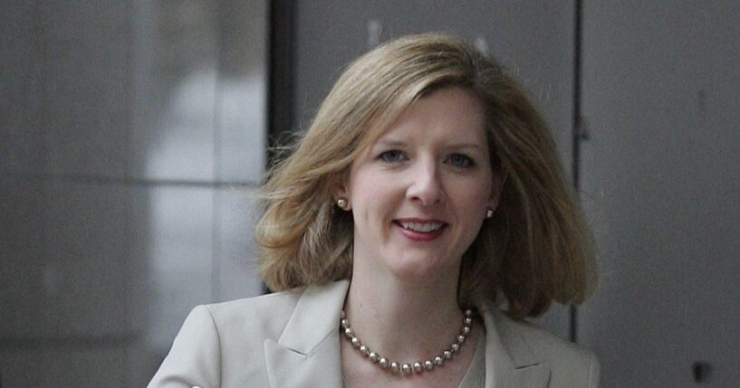 Federal prosecutor Kathryn Ruemmler arrives at the Bob Casey United States Courthouse for the third day of former Enron chairman Kenneth Lay's and former CEO Jeff Skilling's fraud and conspiracy trial on Feb. 1, 2006, in Houston, Texas.