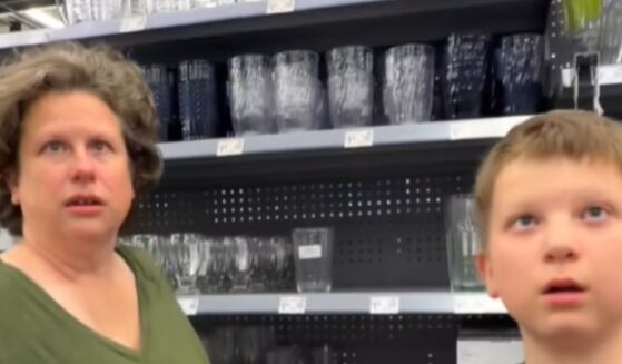 An Oklahoma grandmother named Amanda received $1,500 after being honest to social media influencer Jimmy Darts, as recorded in an Instagram reel posted in March 2026.