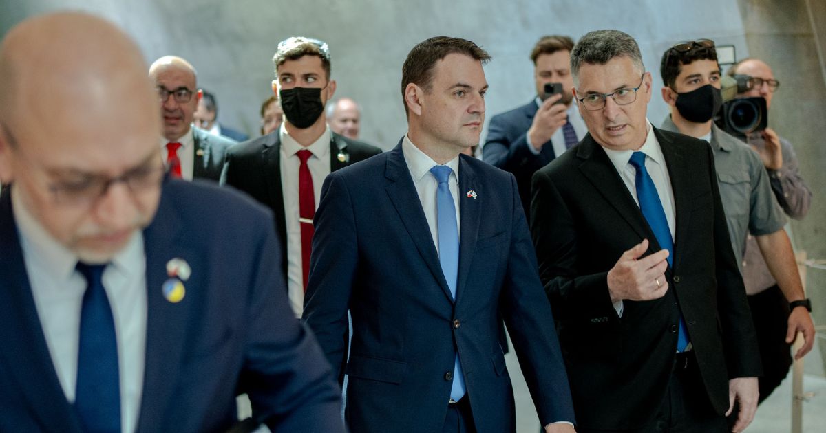 Czech Foreign Minister Petr Macinka and Israeli Foreign Minister Gideon Sa'ar visit the Yad Vashem Holocaust Museum on April 14, 2026, in Jerusalem, Israel.