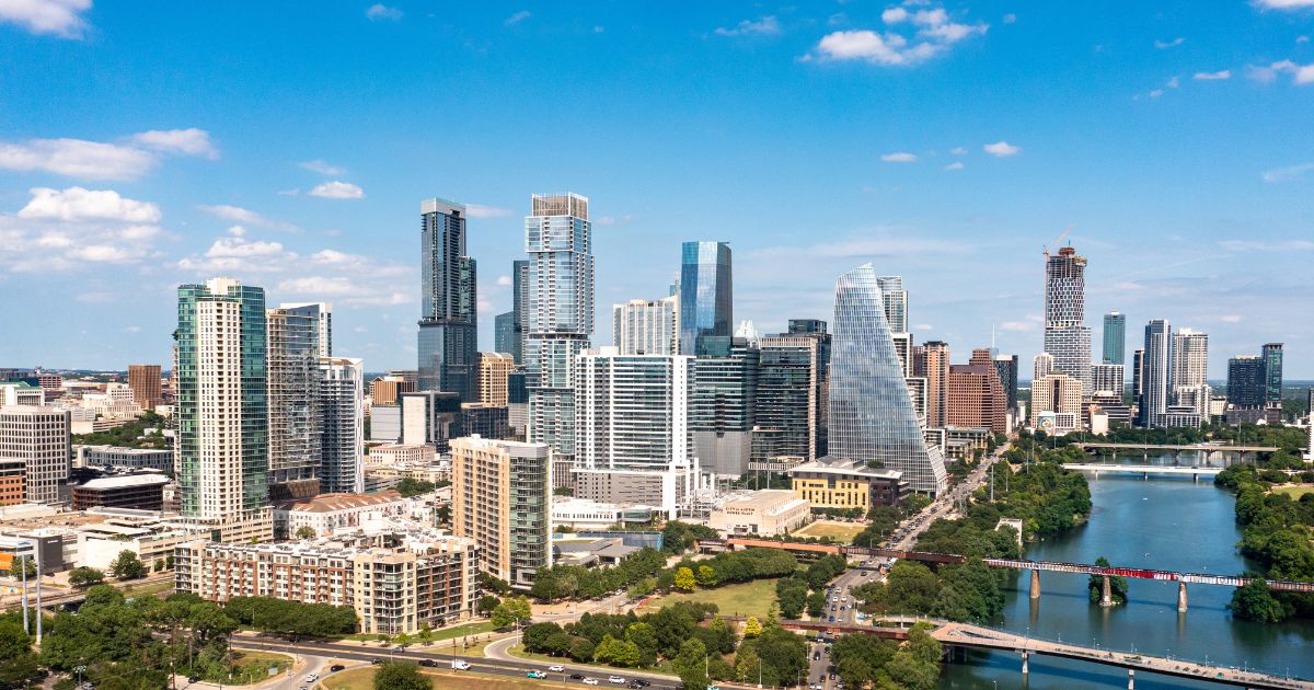 America's Political War Is Costing Trillions: An American Union Could Fix It