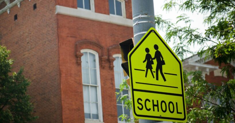 A children crossing road sign in Philadelphia.
