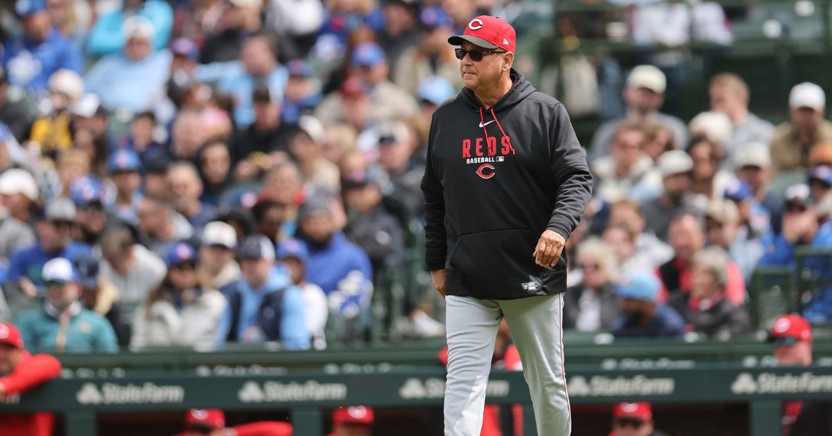 Manager Terry Francona of the Cincinnati Reds walks to the mound to make a pitching change during a match against the Chicago Cubs in Wrigley Field on May 7, 2026 in Chicago.
