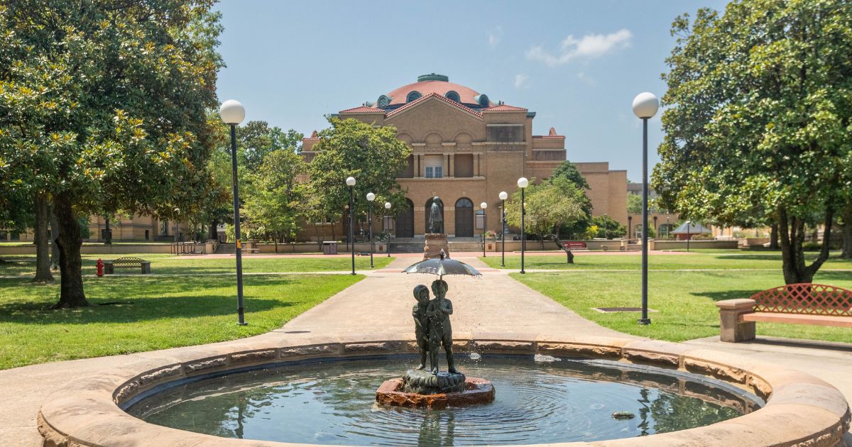 A picturesque fountain situated in front of Southern Illinois University in Carbondale, Illinois, on Aug. 26, 2023.