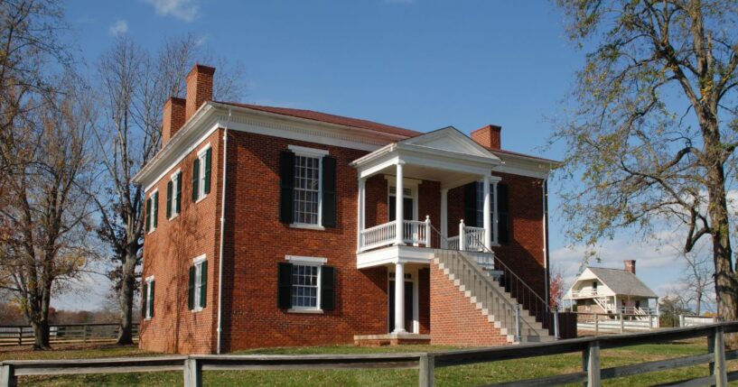 While en route to surrender his Army of Northern Virginia to General Ulysses S. Grant on April 9, 1865, General Robert E. Lee rode past Appomattox Courthouse in rural Virginia.