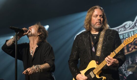 Chris and Rich Robinson of the The Black Crowes at the Hard Rock Casino in Rockford, Illinois.