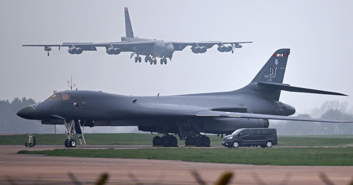 US Forces Pound Key Targets, Iranians Respond by Hitting Kuwait's Water Supply, Firing Missiles at Qatar